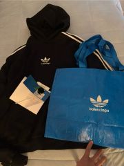 BALENCIAGA ブリトニースピアーズ パーカー - メルカリ