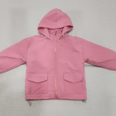 120 ピンク 季節の変わり目 アウター