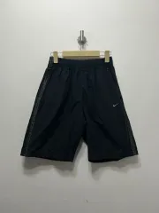 ナイキ ブラック トレーニング ハーフパンツ M