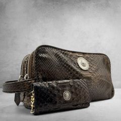 VERSACE 2室 レザー セカンドバッグ サンバースト キルティング - メルカリ