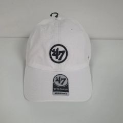 47 WEEKEND Service 帽子 ホワイト - メルカリ
