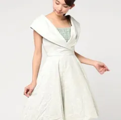 axes femme （アクシーズファム） ウエストゴム コットン混 カシュクールドレス オフショルダー ワンピース 刺繍デザイン レディースMサイズ