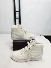 ナイキ ブレーザー ミッド シープスキン 防寒靴 ブーツ 245