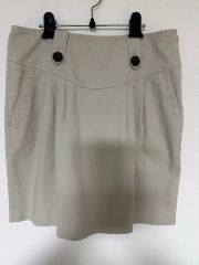 GUCCIクリーム色 タイトスカート フレア - メルカリ