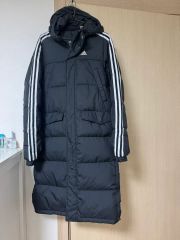 未使用に近い♡アディダス黒ダウンベンチコートメンズMサッカー防寒 