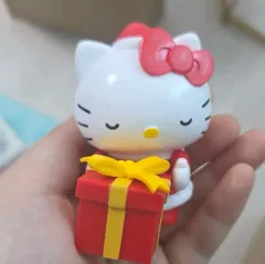ハローキティ クリスマス プレゼント フィギュア