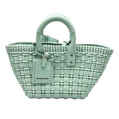 BALENCIAGA ミントグリーン かごバッグ - メルカリ