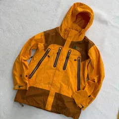 100 KOLONSPORT ゴアテックス ウィンドブレーカー 0327T