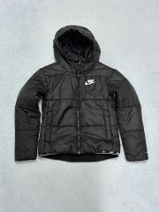NIKE THERMA-FIT ダウンベスト ブラック Mサイズ - メルカリ
