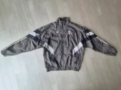 アディダス レアルマドリード ウィンドブレーカー XL