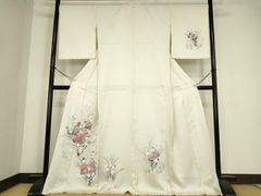 薄ピンク／白 絵羽柄高級2尺袖着物のみ ポリエステル 卒業式 - メルカリ
