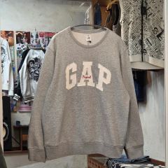 GAP ロゴ刺繍 スウェット グレー Sサイズ yzerr着用モデル - メルカリ