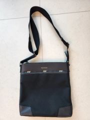 MICHAEL KORS ネイビー×黒ショルダーバック新品タグ付61,600円 - メルカリ