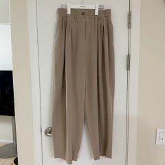 美品】tennhandcraftedmoden 3タックテーパードパンツ - メルカリ