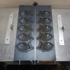 希少　アンティーク　大型　金属製　チョコレートモールド　靴　サボ　ディスプレイ 希少 アンティーク 大型 金属製 チョコレートモールド 靴 サボ