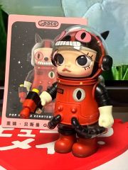 MEGA SPACE MOLLY 100% チャーリー・ブラウン & スヌーピー - メルカリ