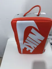 ナイキ オレンジ色 カバン シューズバッグ