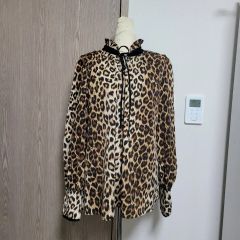 タグ付き ボウタイブラウス 総柄 シルク100 サイズ42 WAKO 銀座和光 