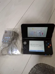 良品　NEWニンテンドー3DS ブラック 本体 動作確認済み