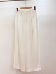 【新品、未使用】Heve シルキータックワイドパンツ　36 バニラ Heve シルキータックワイドパンツ バニラ 36 - メルカリ