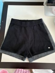 CHANEL シャネル グレー ショートパンツ 38 98P - メルカリ