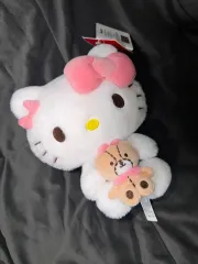 ハローキティぬいぐるみ