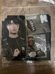 最終値下げ】小倉優香 KIKSTYO Tシャツ 複数セット まとめ売り - メルカリ