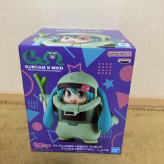 ガンダム45周年×初音ミクフィギュア ザクぐるみ［初音ミクVer