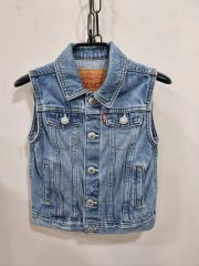 新品】Levi'sベージュ ダックベスト Mサイズ - メルカリ