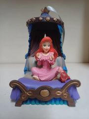 新品】Disney◎万年カレンダー リトルマーメイド - メルカリ