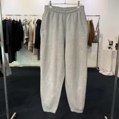 S NIKE ソロ スウッシュ ジョガーパンツ
