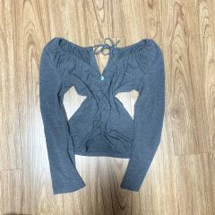 paloma wool グレー ラッフル長袖Tシャツ S - メルカリ