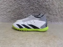 200 アディダス プレデター サッカーシューズ キッズ 子供靴 ジュニア