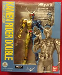 반다이 SHFiguarts 가면 라이더 W 가면 라이더 W 루나 트리거