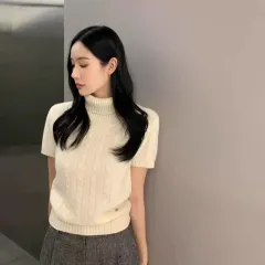 ケーブル編み 半袖 タートルネック ニット