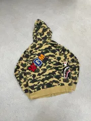 A BATHING APE FIRST CAMO イエローカモフラ シャーク フーディー ジップアップ