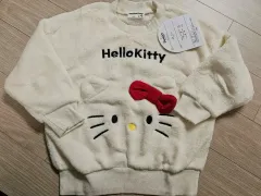 HELLO KITTY 冬 スウェット 95 100 新品