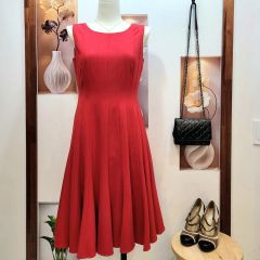 美品✨Rene 大きいサイズ38 フレアワンピース 2021年製 レッド系 美品✨Rene 大きいサイズ38 フレアワンピース 2021年製 レッド系