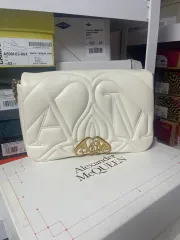 Alexander McQueen アレキサンダー・マックイーン チェーンショルダーバッグのサムネイル
