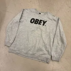 OBEY ビックロゴ スウェット グレーのサムネイル