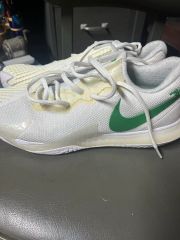レア】 NIKE ナイキ テニスシューズ ズームヴェイパー9.5 フライニット