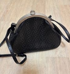 美品】【BIGOTRE ERRAND PYTHON】ビゴター - メルカリ