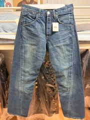 り*る様 激レア Levi's エンジニアード ジーンズ 立体 デニムパンツ W