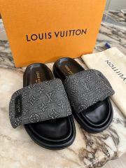 Louis Vuitton x Murakami チェリー ミュール サンダル - メルカリ