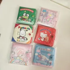 子供の日 Sanrio(サンリオ) エナメル 財布 pvc 二つ折り財布 hello kitty(ハローキティ) ポチャッコ シナモロール キャロピ
