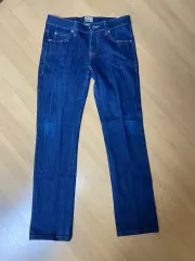 ネイキッドアンドフェイマスのサムネイル