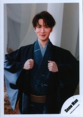 SnowMan公式写真 渡辺翔太 34 - メルカリ