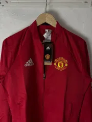 新品 adidas マンチェスター・ユナイテッド ウィンドブレーカー