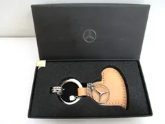 メルセデスベンツ Mercedes Benz ハート型 キーリング キーホルダー ベージュ系 美品中古■のサムネイル