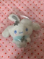 FURFUR シナモロール シナモン ぬいぐるみ キーホルダー - メルカリ